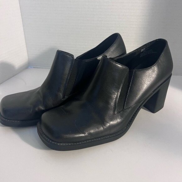 Black Leather Square Toe Slip-On Heeled Shoes Size 8 Womens - Picture 1 of 4